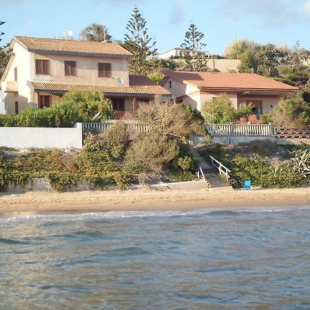 Villa Eva Sul Mare Area "A" بوزالو الغرفة الصورة