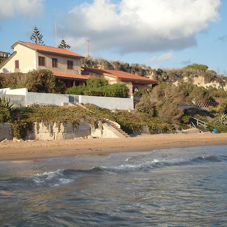 Villa Eva Sul Mare Area "A" بوزالو المظهر الخارجي الصورة