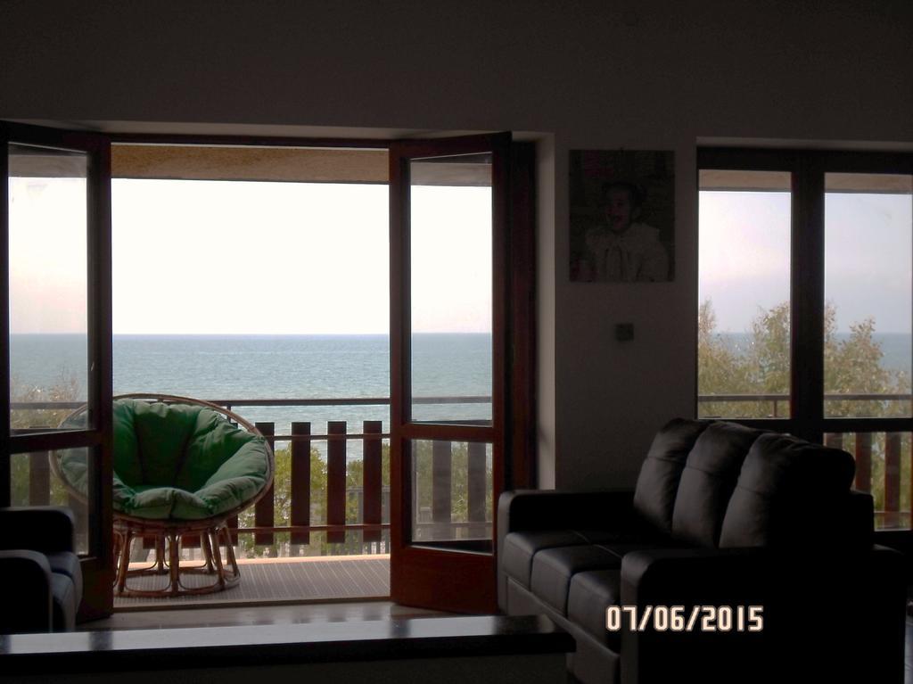 Villa Eva Sul Mare Area "A" بوزالو الغرفة الصورة